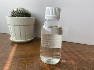 Emoliente líquido transparente Handfeel hidrófilo liso alisamento de APEO do silicone e efeitos drapejando